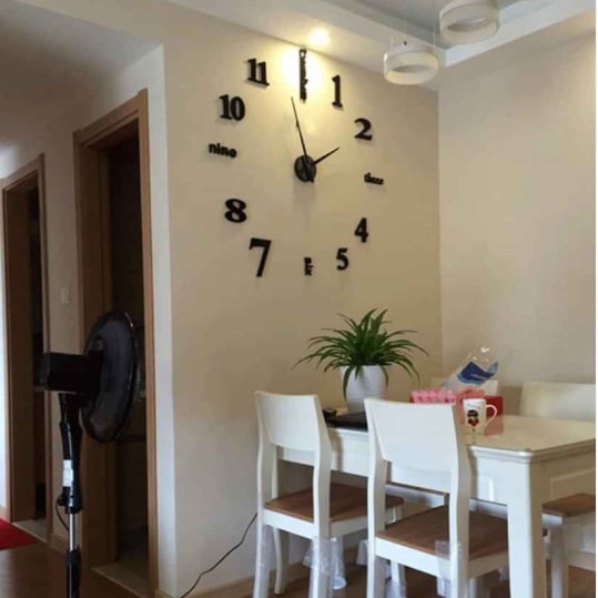 Đồng hồ 3d dán tường màu bạc treo phòng khách
